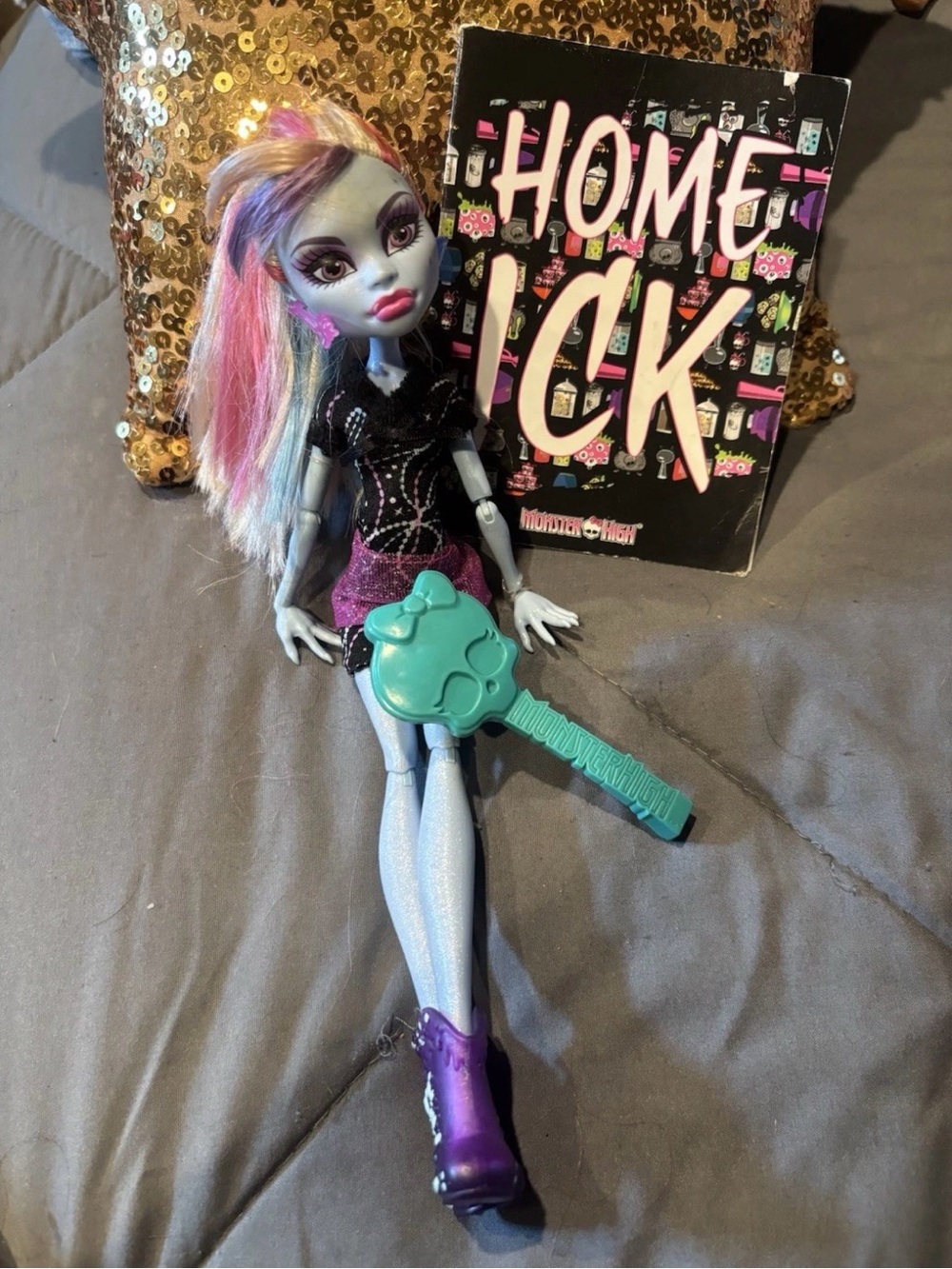 Monster High Abbey Bominable Doll Home Ick
